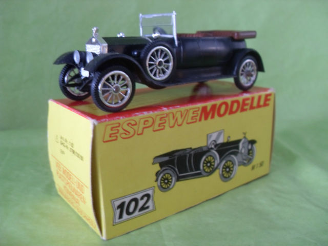 ESPEWE LENIN ROLLS ROYCE.JPG