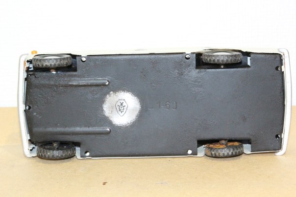 fAlp1F4MuS8.jpg