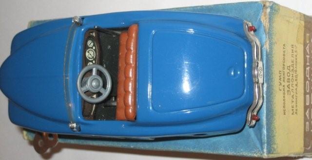 2cedeb4105cd.jpg