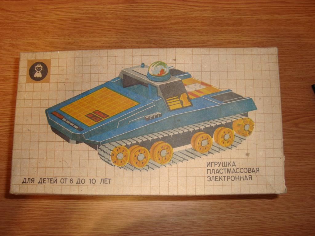 2500082348.jpg